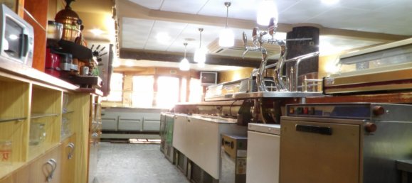 150m² Commercial property in Alicante, Spain No. 65908 23