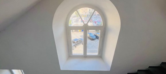 3 rooms Apartment in Livorno, Italy No. 300875 16