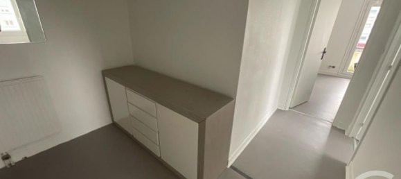 Estudio en Le Mans, France No. 97744 11