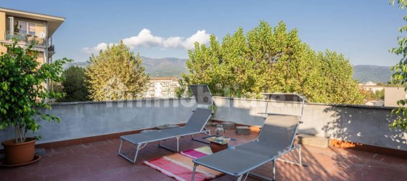 Ático de 2 dormitorios en Pistoia, Italy No. 48838 5