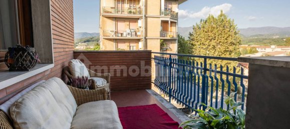 Ático de 2 dormitorios en Pistoia, Italy No. 48838 2