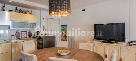 Ático de 2 dormitorios en Pistoia, Italy No. 48838 16