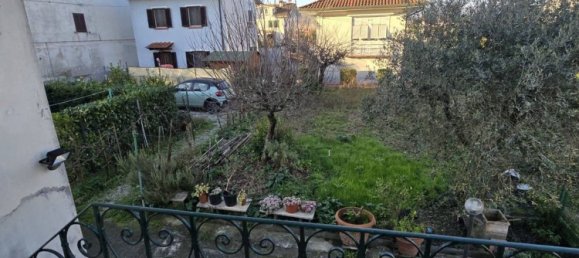 Вилла с 5 комнатами в Лукка, Италия № 163273 20