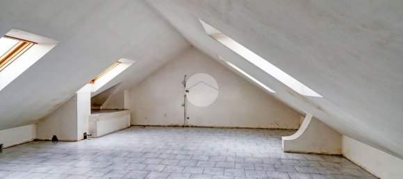 2 Schlafzimmer Wohnung in Busto Arsizio, Italy, Nr. 329682 20