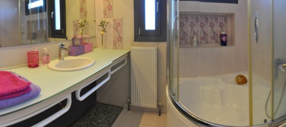 5 bedrooms Villa in Chalkidiki, Greece No. 6378 17