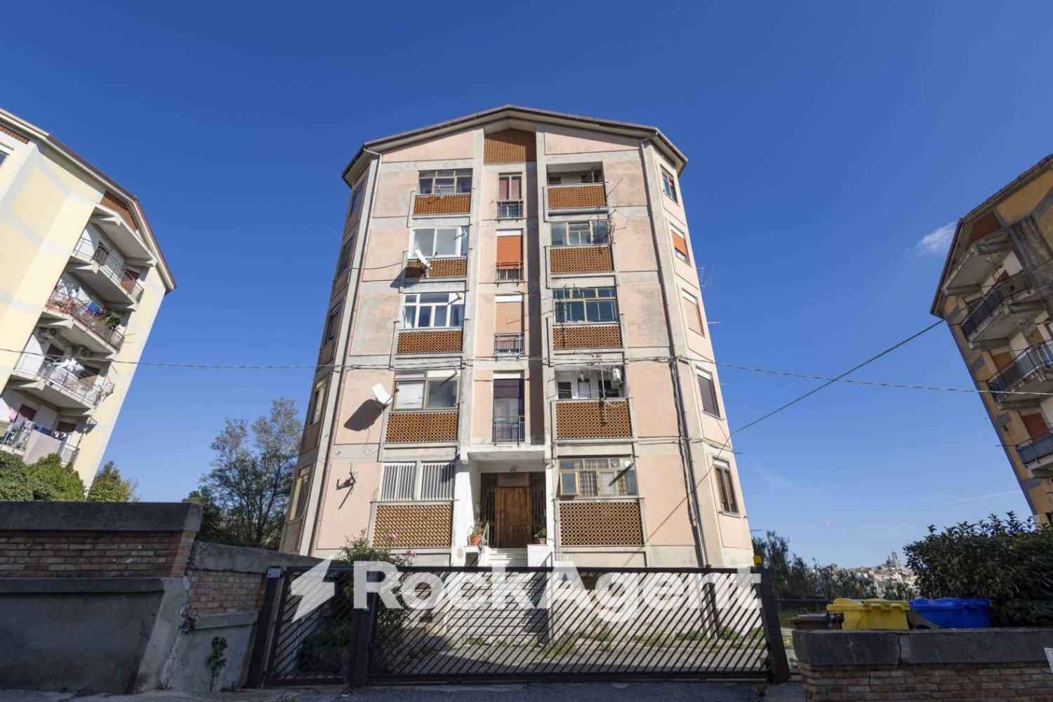 3 Schlafzimmer Wohnung in Catanzaro, Italy, Nr. 291287