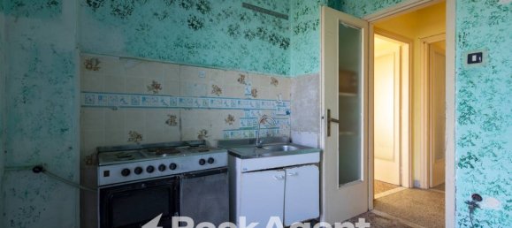 3 Schlafzimmer Wohnung in Catanzaro, Italy, Nr. 291287 21