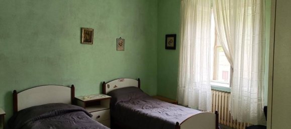 6 rooms House in Bojano, Italy No. 149612 8