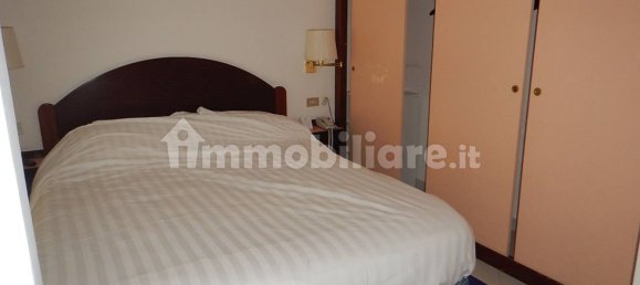 1 bedroom Apartment in Positano, Italy No. 166956 2