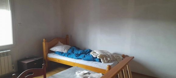 Дом с 3 спальнями в Сермез-ле-Бэн, Франция № 75586 10