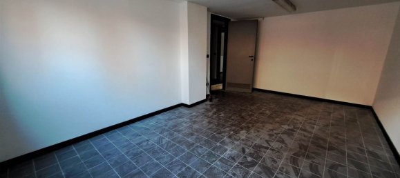 Propriété commerciale à Aosta, Italy 410m² No. 41875 13