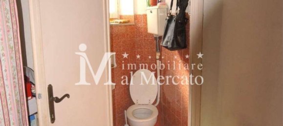 5 rooms Apartment in Pescaglia, Italy No. 39687 5