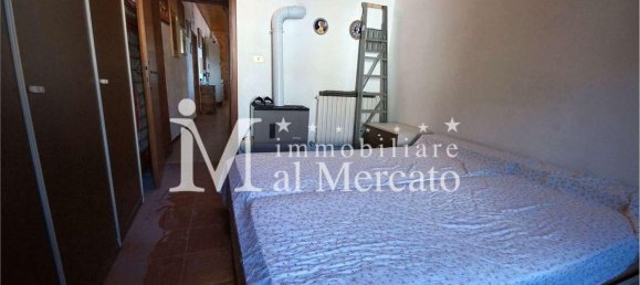 5 rooms Apartment in Pescaglia, Italy No. 39687 15