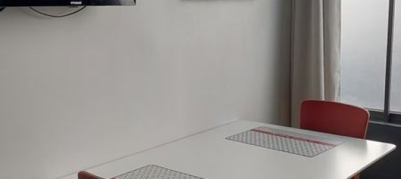 Casa de 2 dormitorios en Lormont, France No. 293788 12