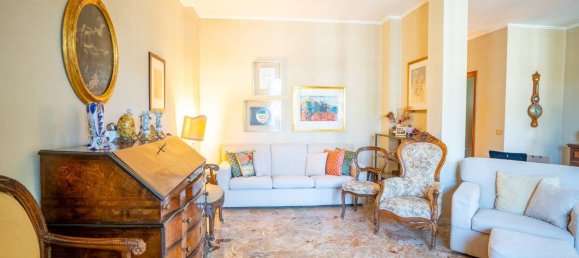 4 rooms Apartment in Milan, Italy No. 314219 8