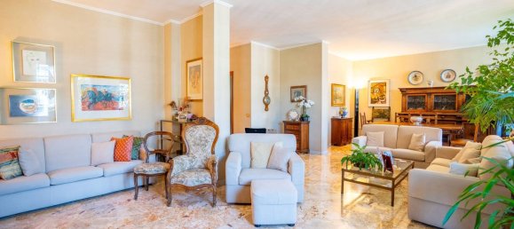 4 rooms Apartment in Milan, Italy No. 314219 7