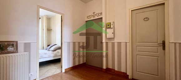 Casa de 3 dormitorios en Chateaudun, France No. 70340 8