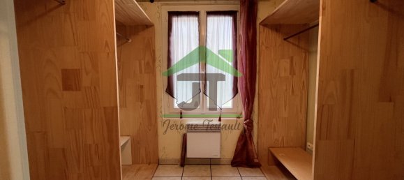 Casa de 3 dormitorios en Chateaudun, France No. 70340 5