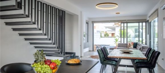 4 غرف نوم فيلا في Livadia, Cyprus رقم 9366 3