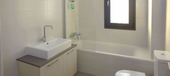 4 bedrooms Villa in Livadia, Cyprus No. 9366 12