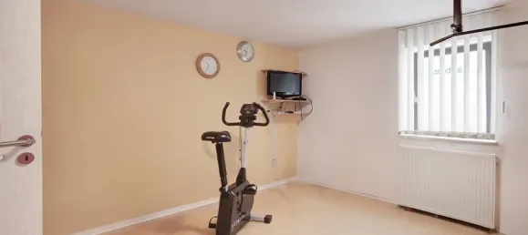 Casa de 6 habitaciónes en Altenkirchen, Germany No. 287990 28