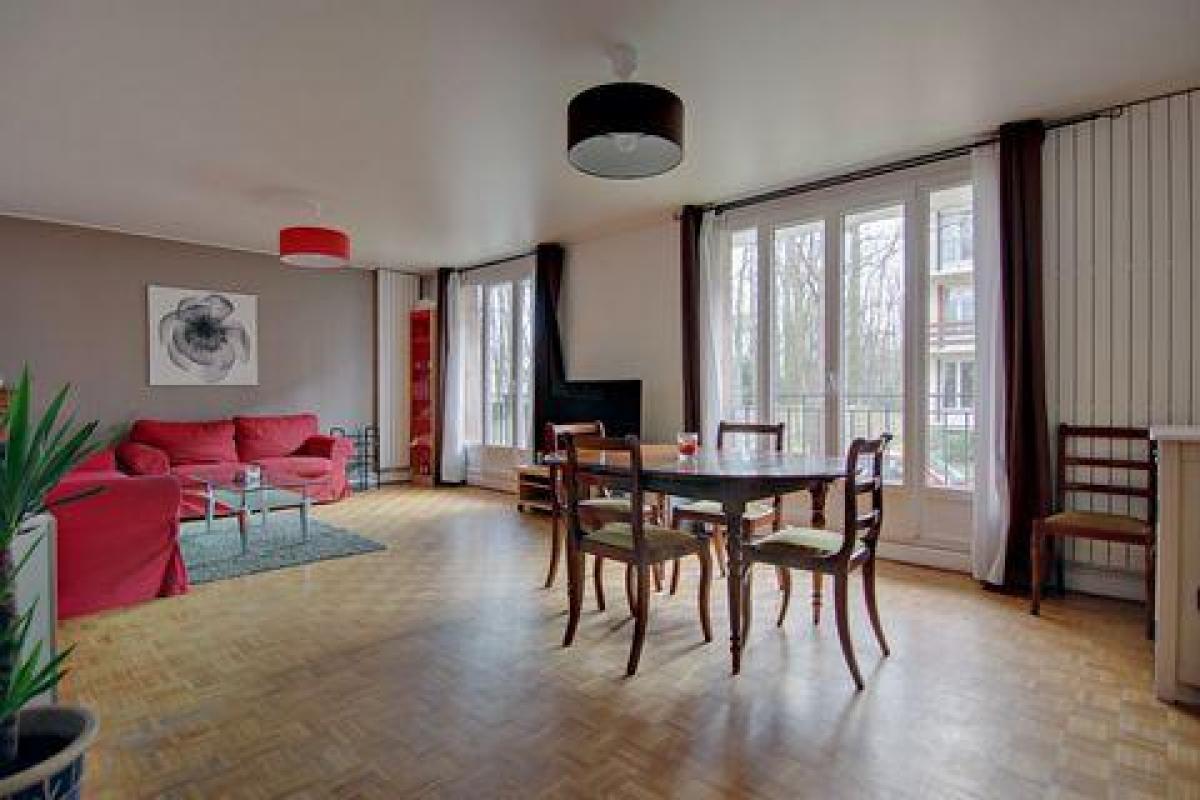 Кондоминиум  с 4 спальнями в Бошан, Франция № 37402