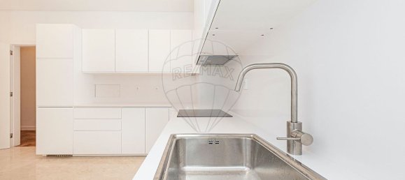 Apartamento de 4 dormitorios en Lisbon, Portugal No. 119605 18