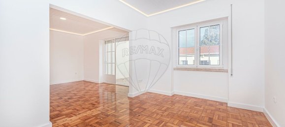 Apartamento de 4 dormitorios en Lisbon, Portugal No. 119605 3