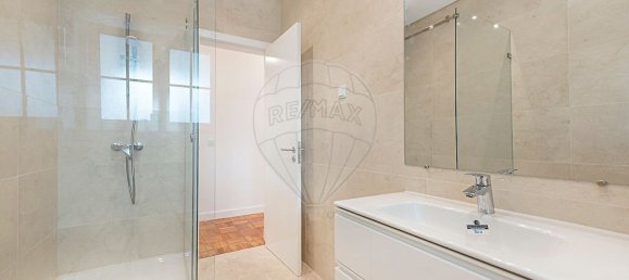 Apartamento de 4 dormitorios en Lisbon, Portugal No. 119605 22