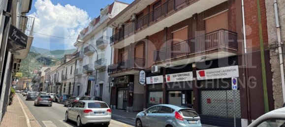 5-salle Appartement à Piedimonte Matese, Italy No. 147614 11