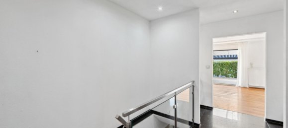 4 bedrooms Townhouse in Ludwigsburg, Germany No. 70436 7