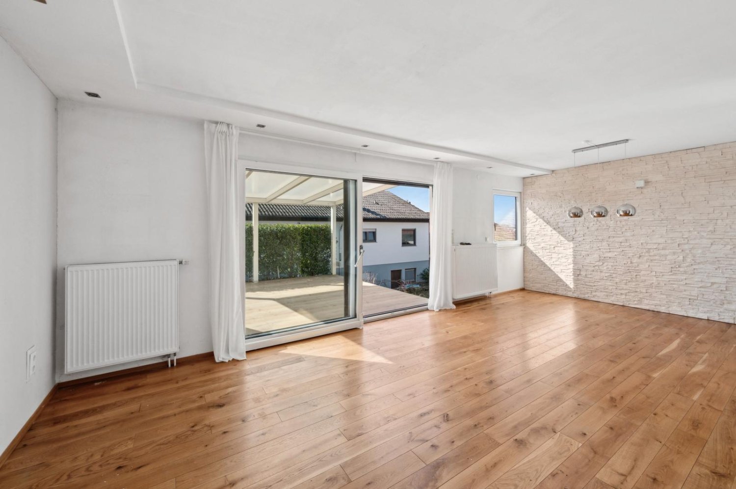 4 bedrooms Townhouse in Ludwigsburg, Germany No. 70436