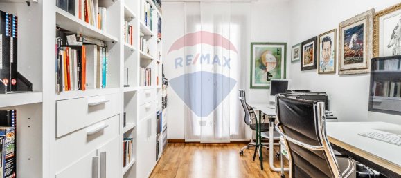 Дом с 4 комнатами в Ольджате Олона, Италия № 103672 11