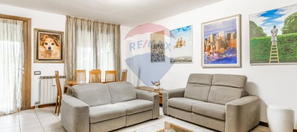 Дом с 4 комнатами в Ольджате Олона, Италия № 103672 3