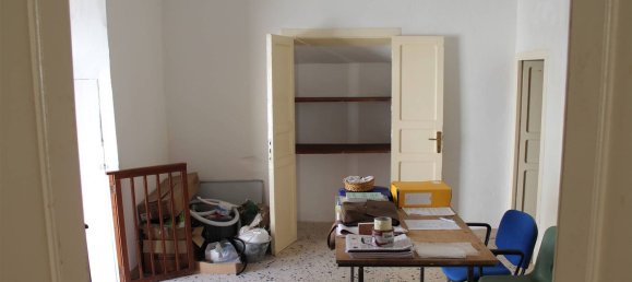 Castillos de 2 habitaciónes en Giuliana, Italy No. 73270 5