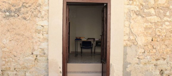 Castillos de 2 habitaciónes en Giuliana, Italy No. 73270 3