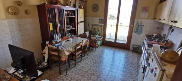 3 bedrooms Apartment in Pesaro, Italy No. 79945 4