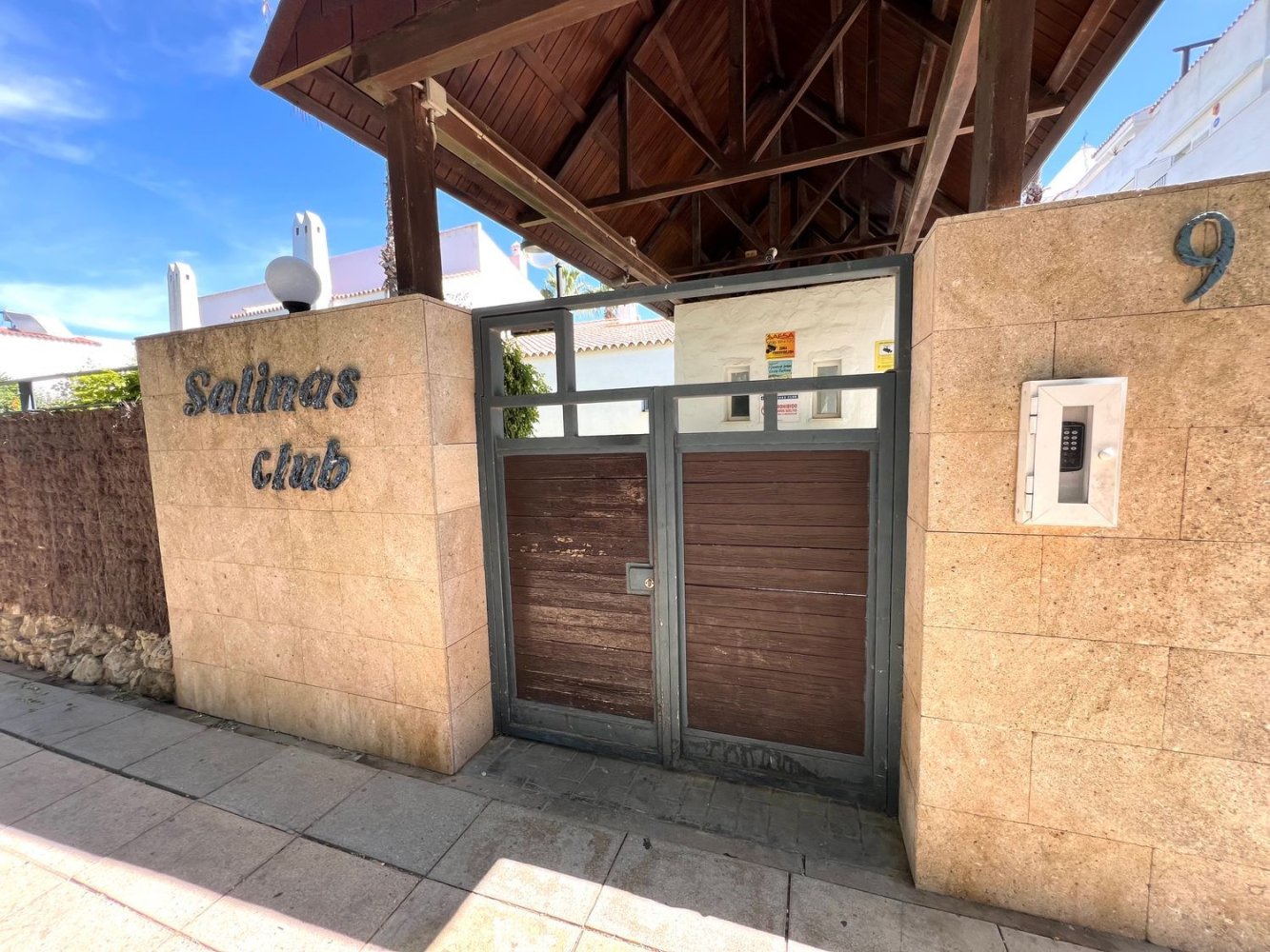 Adosado de 3 dormitorios en Rota, Spain No. 282205