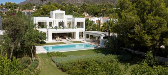 5 Schlafzimmer Villa in Marbella, Spain, Nr. 105525 37
