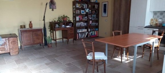 16غرفة منزل في Monforte d'Alba, Italy رقم 25177 5