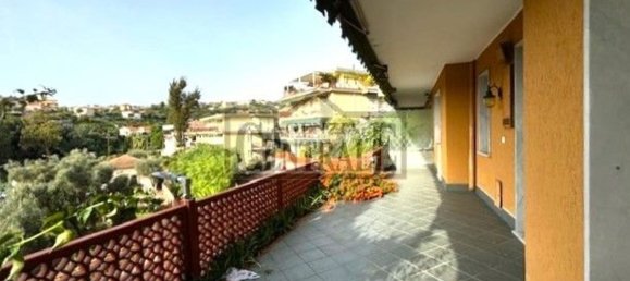Apartamento de 2 habitaciónes en Sanremo, Italy No. 33273 23