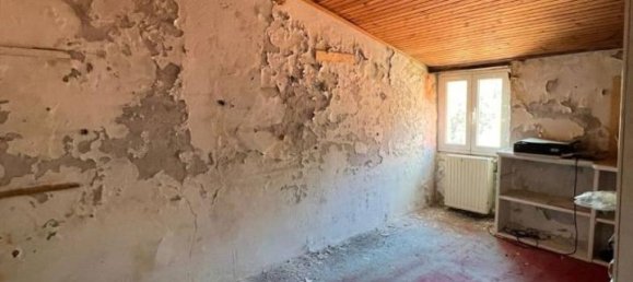 Дом с 4 комнатами в Казарца Лигуре, Италия № 23904 9