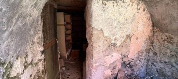 Дом с 4 комнатами в Казарца Лигуре, Италия № 23904 16