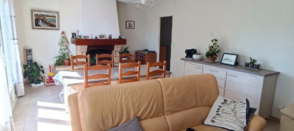 3 bedrooms House in Amblainville, France No. 161248 3