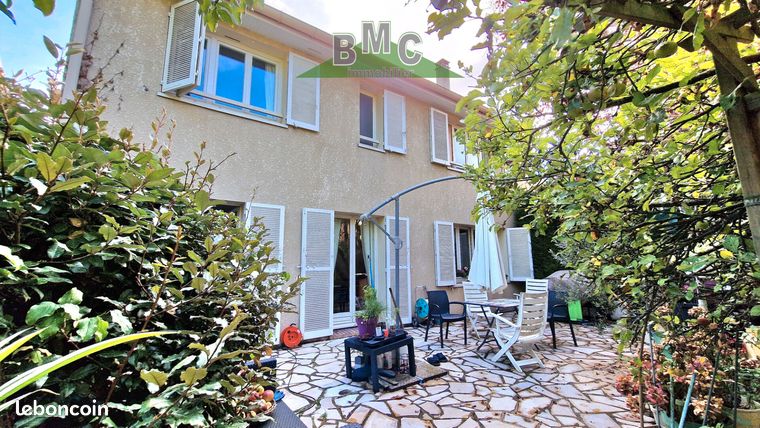 4 Schlafzimmer Haus in Le Plessis-Bouchard, France, Nr. 357005