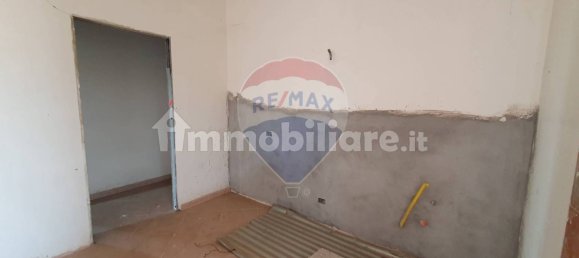 2غرفة عقار تجاري في Paternò, Italy رقم 364448 18