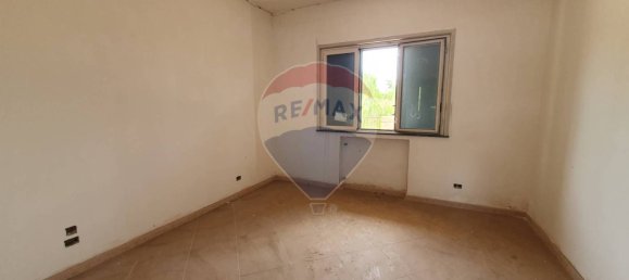 2غرفة عقار تجاري في Paternò, Italy رقم 364448 21