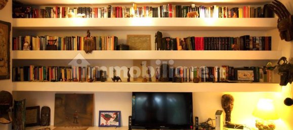 2 bedrooms Apartment in Parma, Italy No. 147182 5