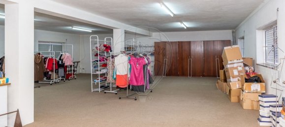 Propriété commerciale à Quiaios, Portugal 395m² No. 66127 35