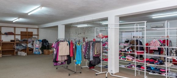 Propriété commerciale à Quiaios, Portugal 395m² No. 66127 37